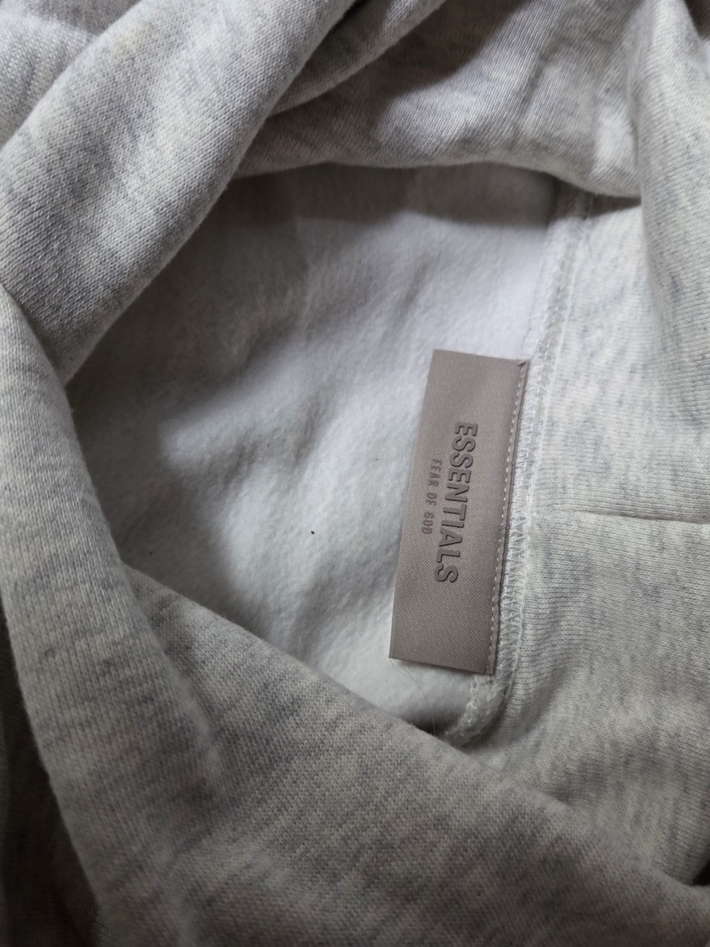 Fear of God ESSENTIALS Oversized Pullover Hoodie - Picture 4 of 5